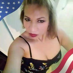 Meet your Posher, Esther